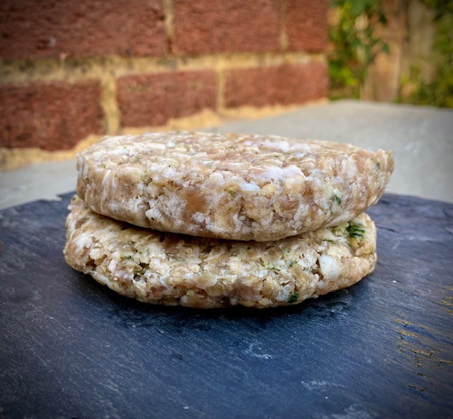 Pork and onion burgers, 4x 4oz, GM-free, soya-free, gluten-free - Image 3
